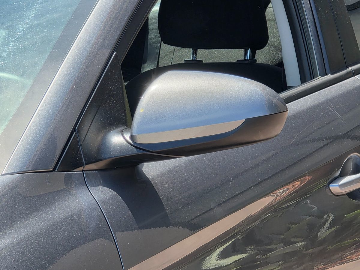 2020 Hyundai Elantra Value Edition photo 9