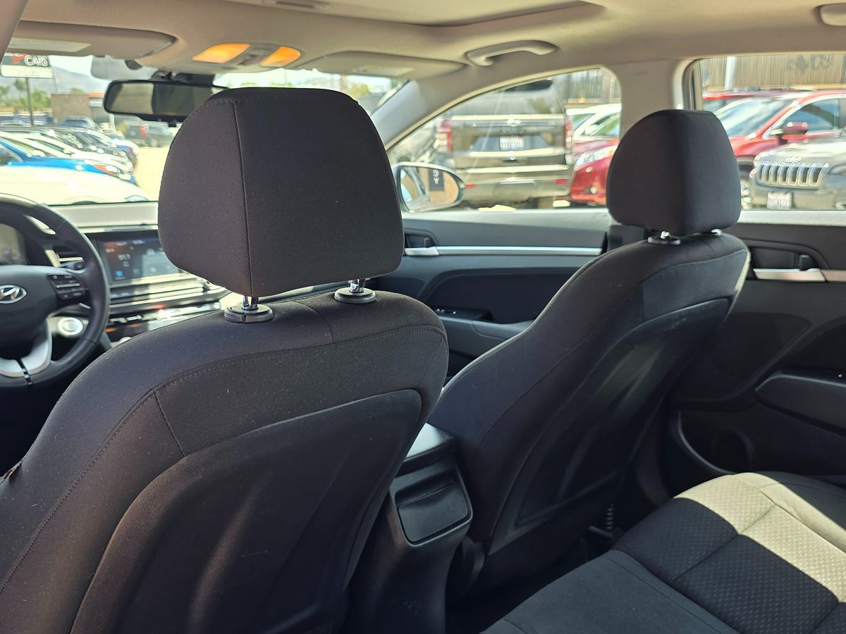 2020 Hyundai Elantra Value Edition photo 27
