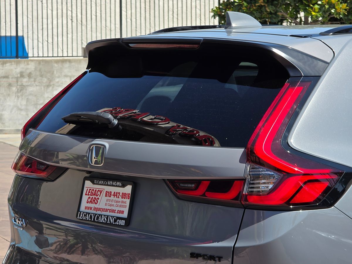 2023 Honda CR-V Hybrid Sport photo 12