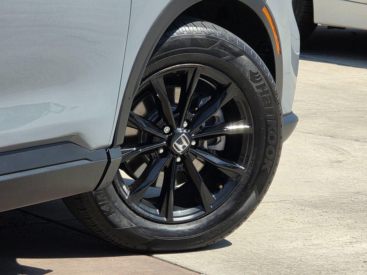2023 Honda CR-V Hybrid Sport photo 13