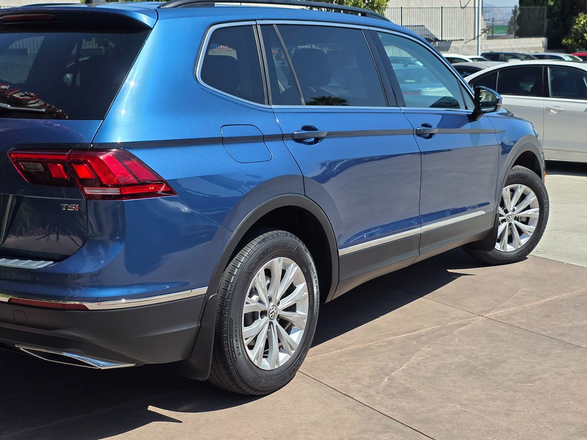 2018 Volkswagen Tiguan SE photo 11