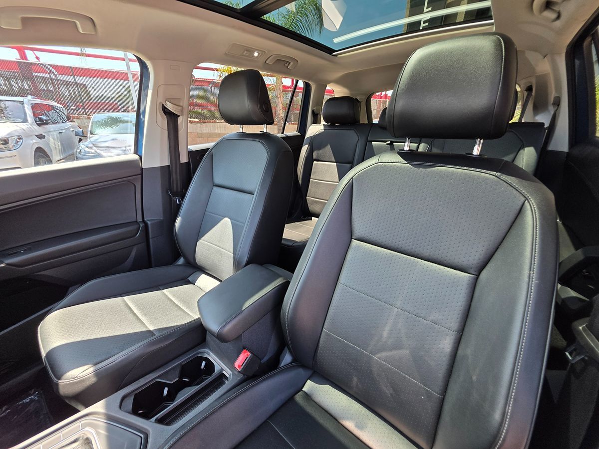 2018 Volkswagen Tiguan SE photo 24