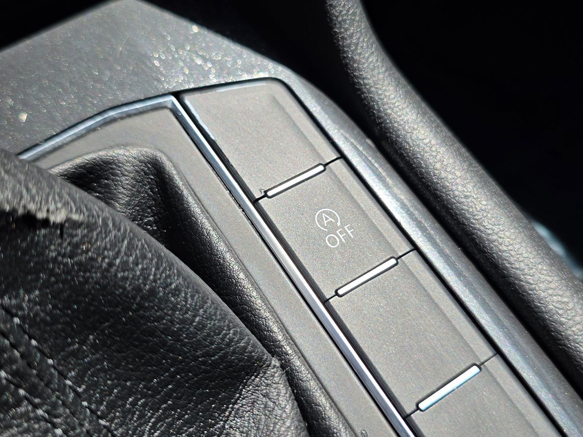 2018 Volkswagen Tiguan SE photo 41