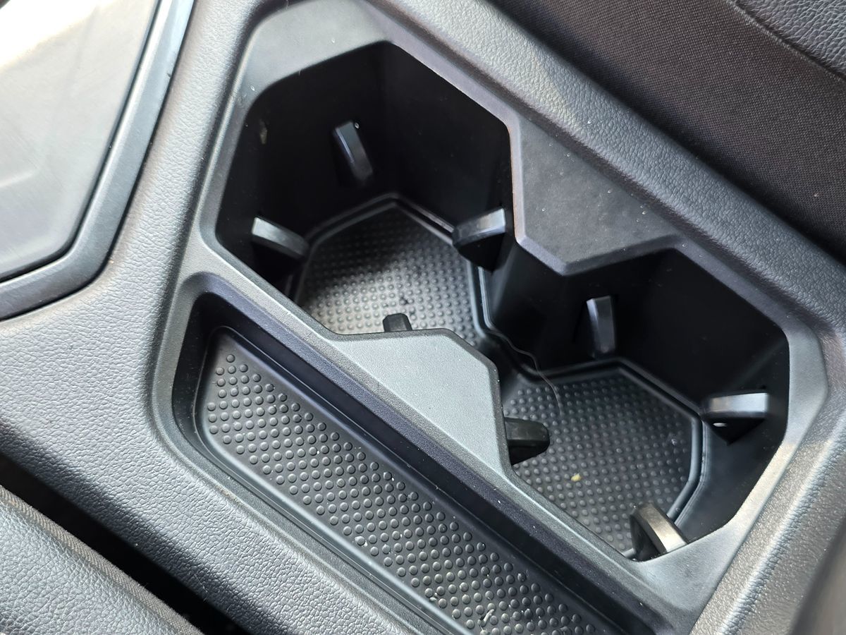 2018 Volkswagen Tiguan SE photo 42