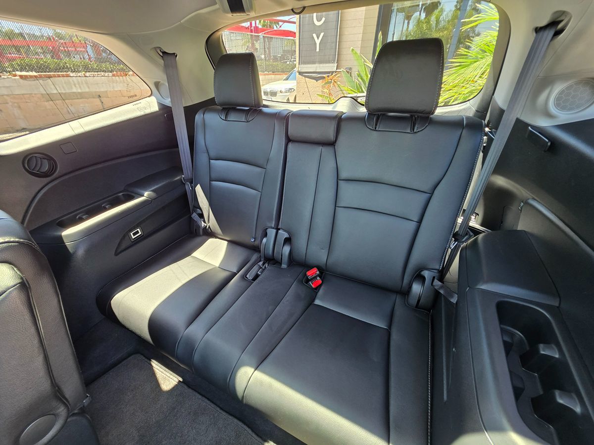 2017 Honda Pilot Elite photo 29