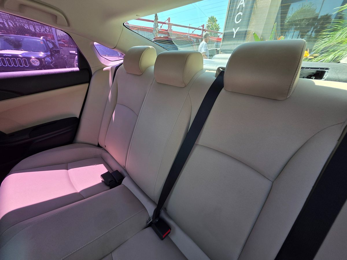 2016 Honda Civic LX photo 27
