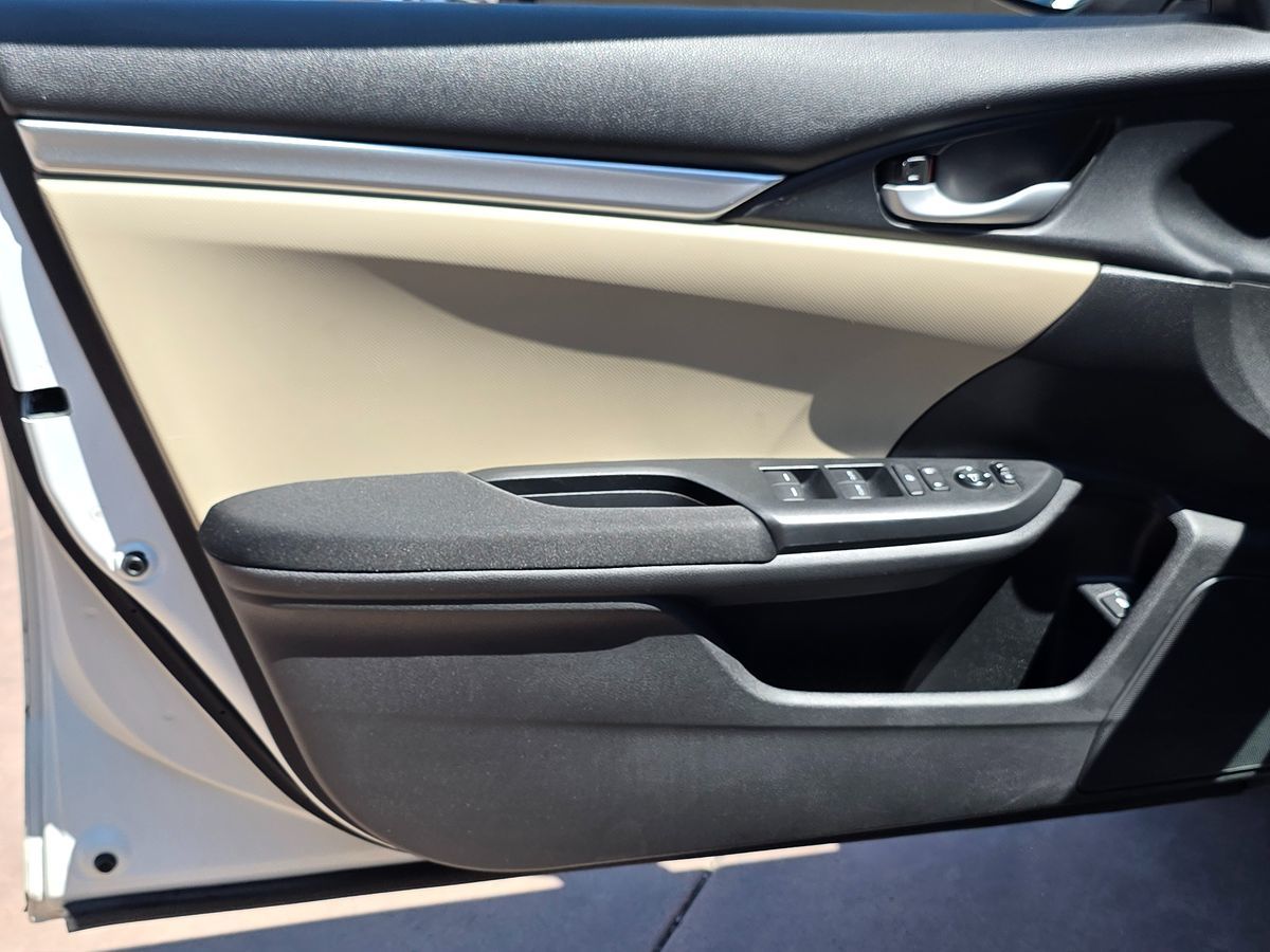 2016 Honda Civic LX photo 30