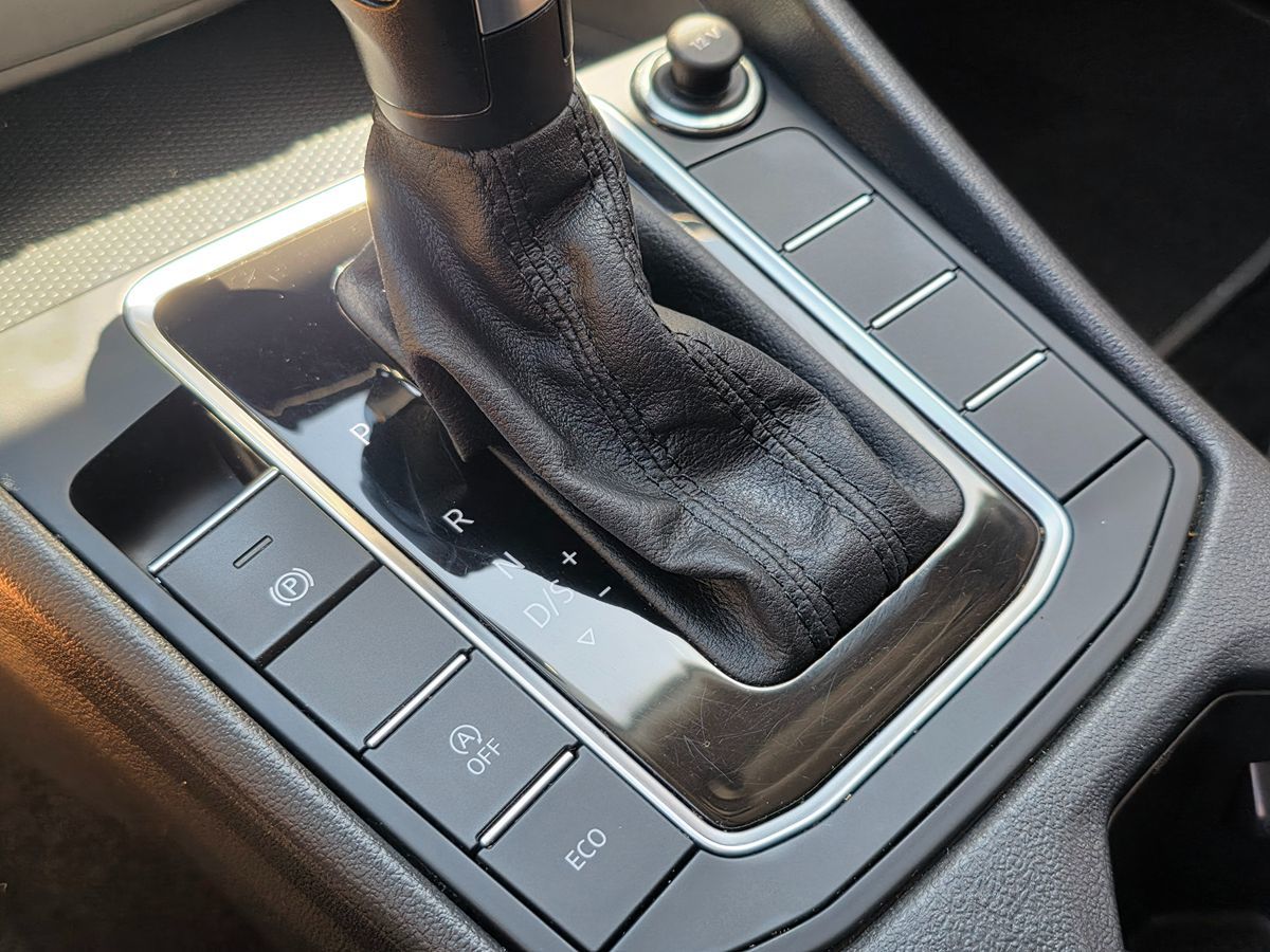 2019 Volkswagen Jetta S photo 39