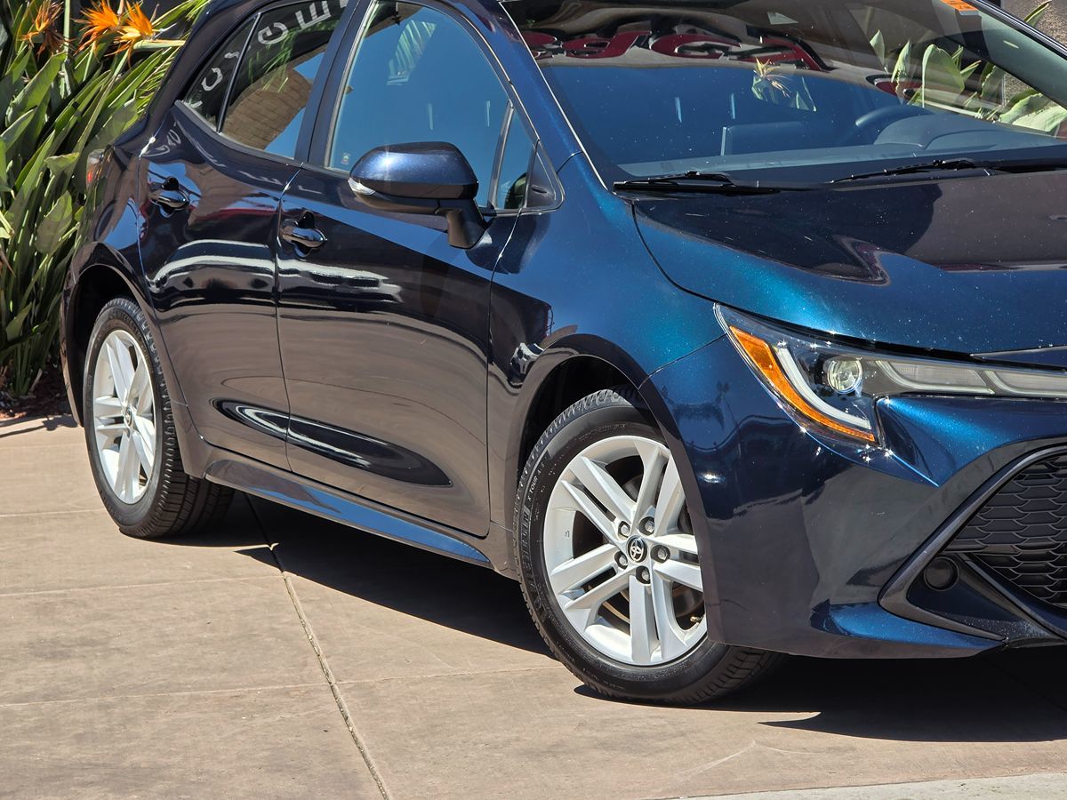 2019 Toyota Corolla SE photo 3
