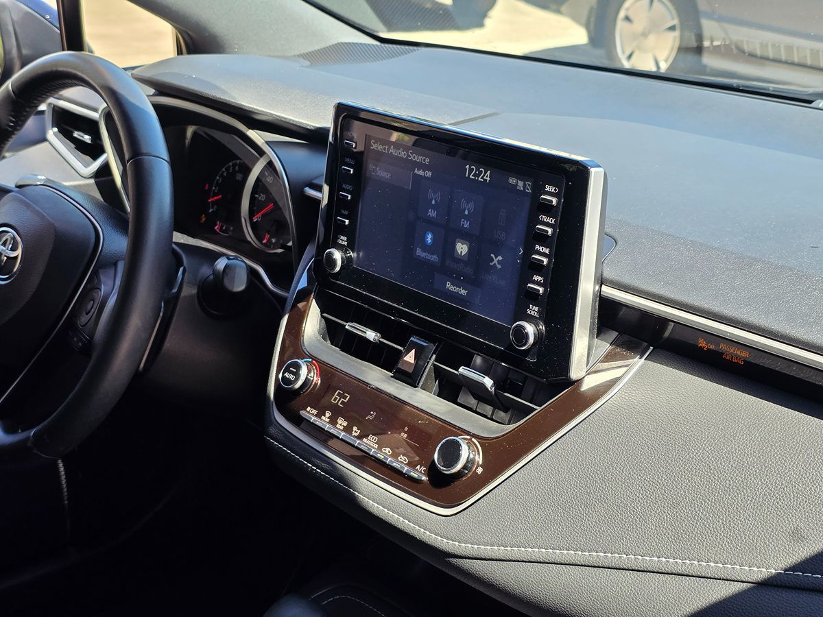 2019 Toyota Corolla SE photo 15