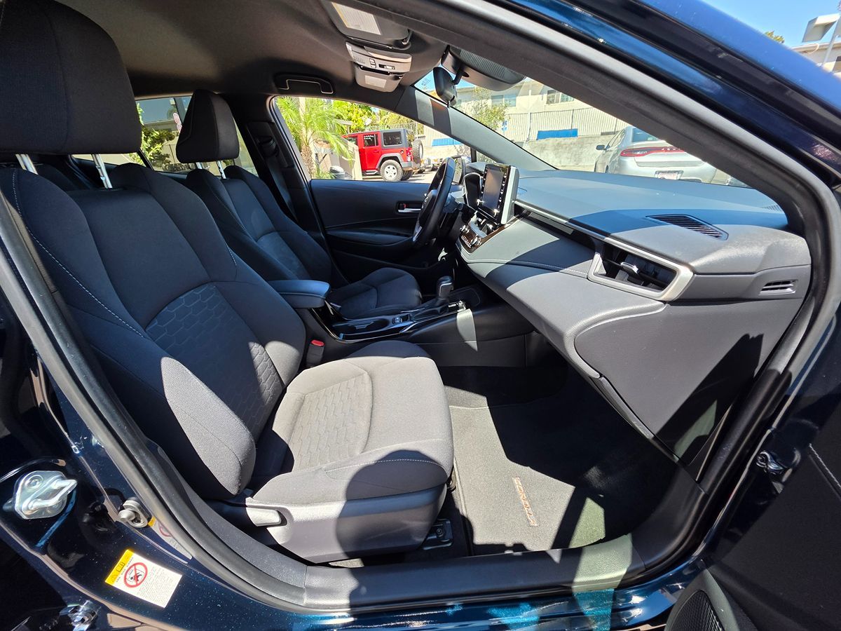 2019 Toyota Corolla SE photo 17