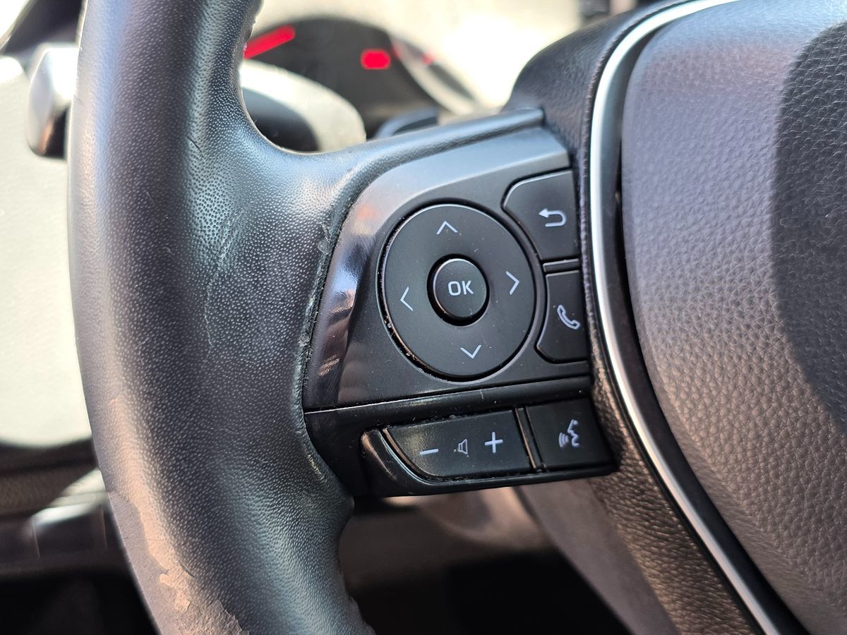 2019 Toyota Corolla SE photo 38