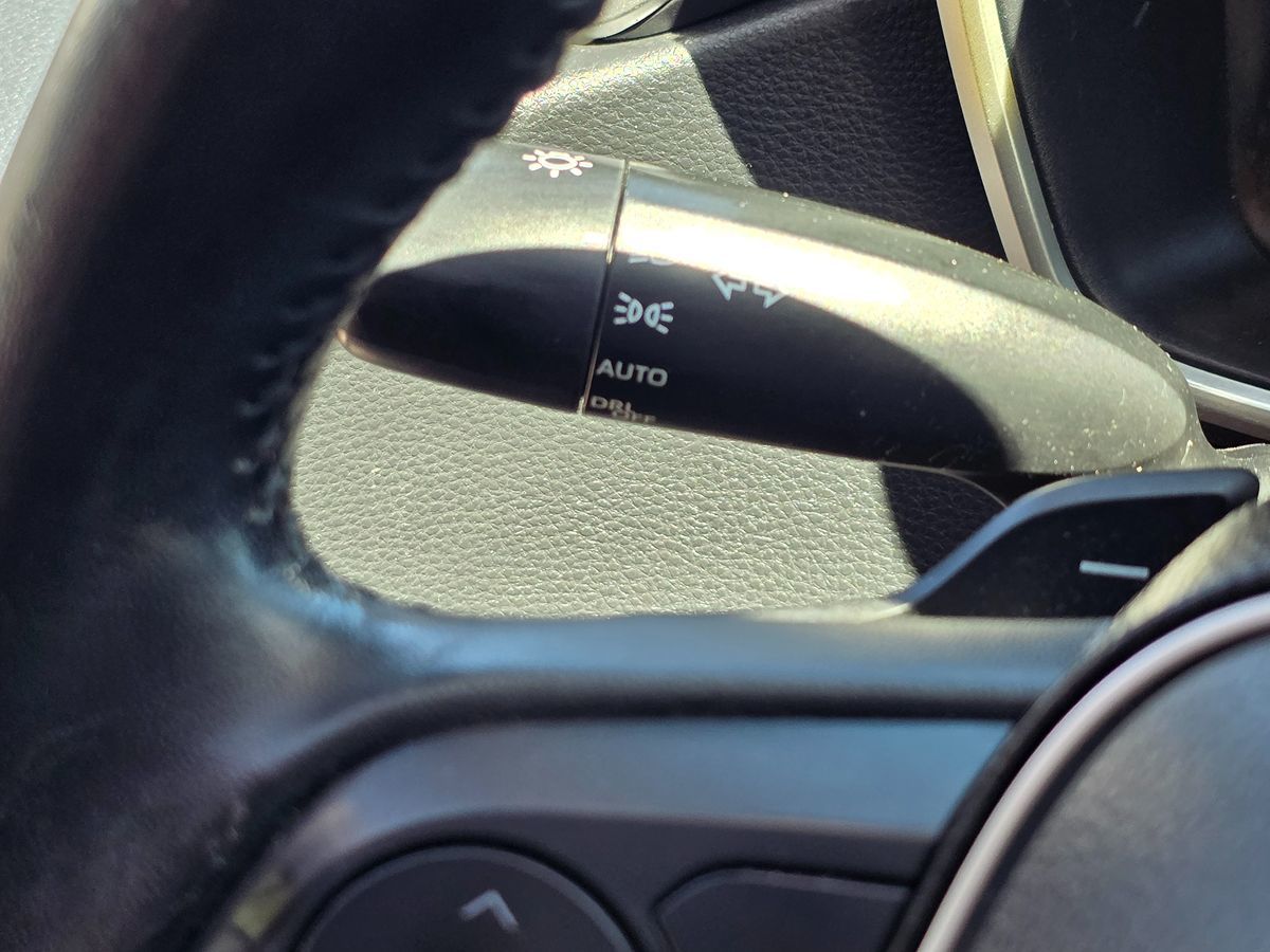 2019 Toyota Corolla SE photo 41