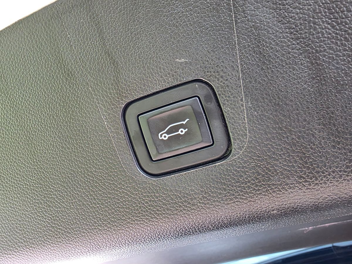 2019 Chevrolet Traverse Leather photo 20