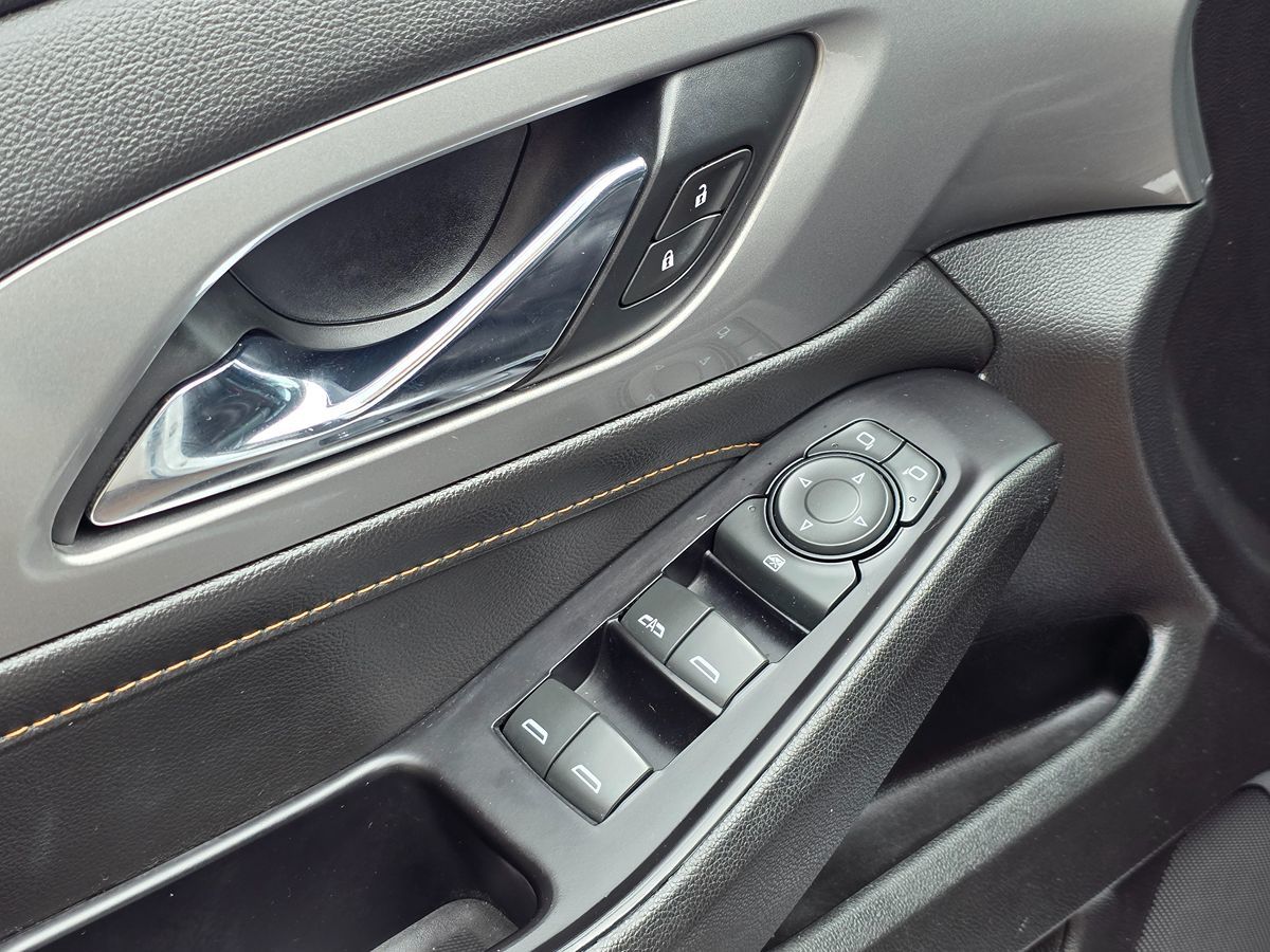 2019 Chevrolet Traverse Leather photo 32