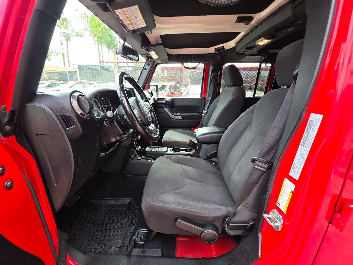2018 Jeep Wrangler Unlimited Sport S photo 25
