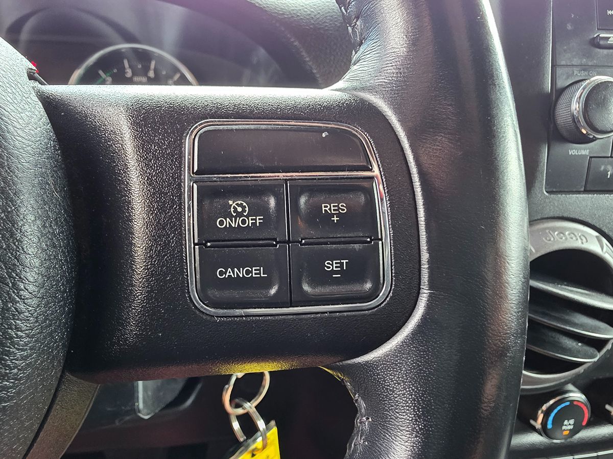 2018 Jeep Wrangler Unlimited Sport S photo 38