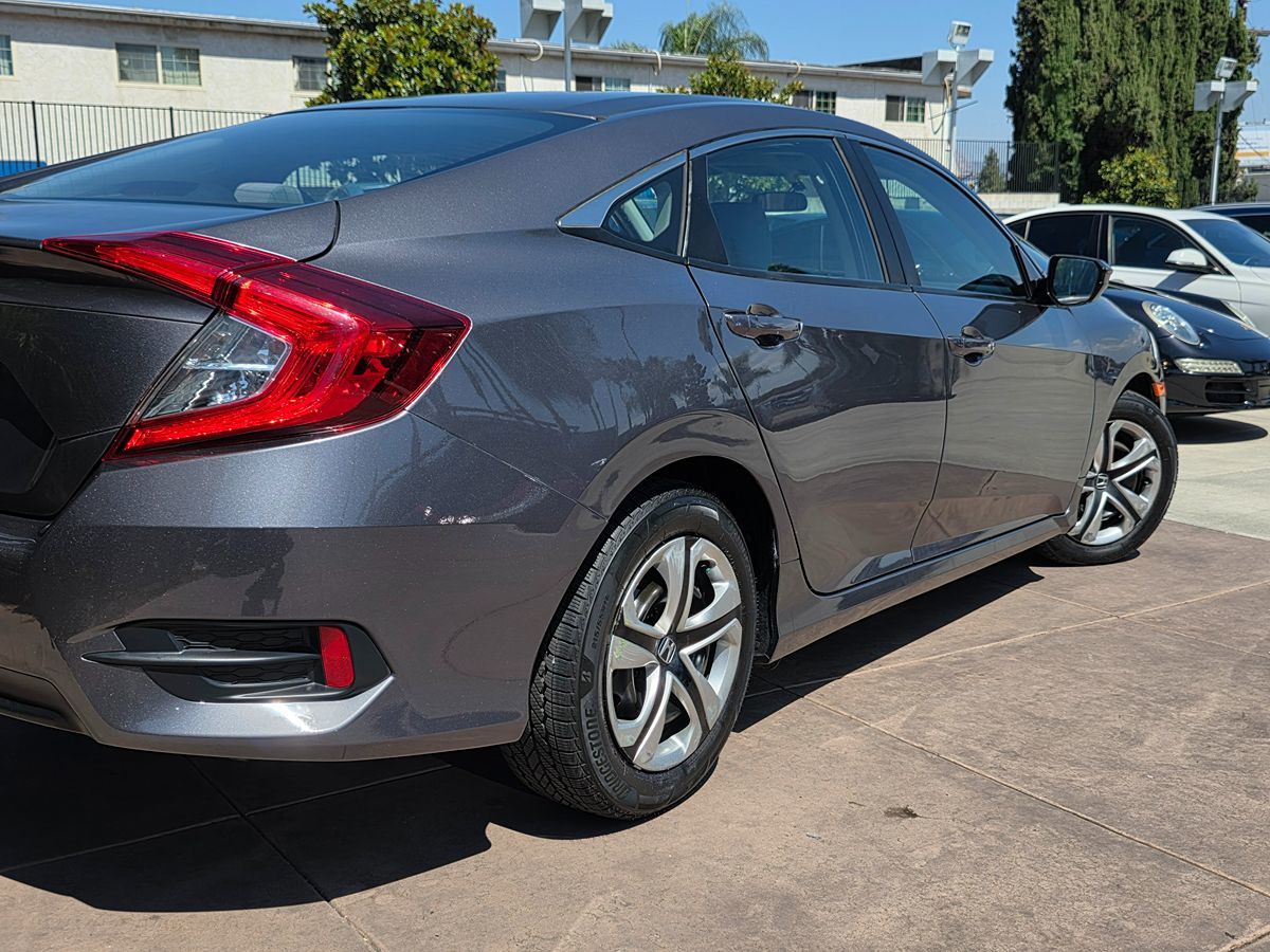 2017 Honda Civic LX photo 8
