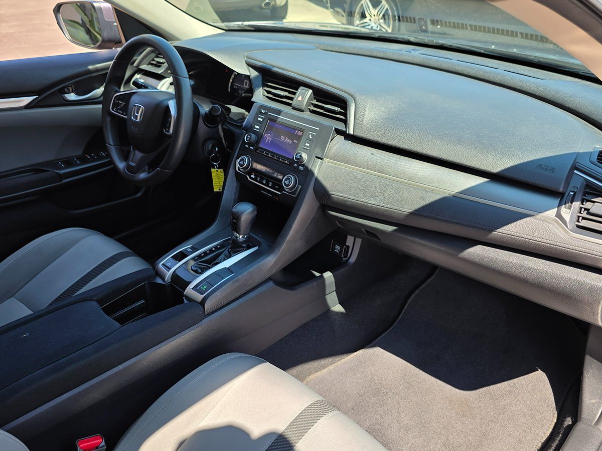 2017 Honda Civic LX photo 10