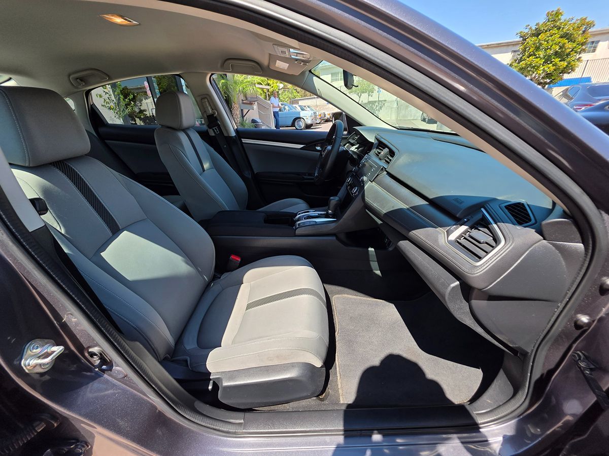 2017 Honda Civic LX photo 13
