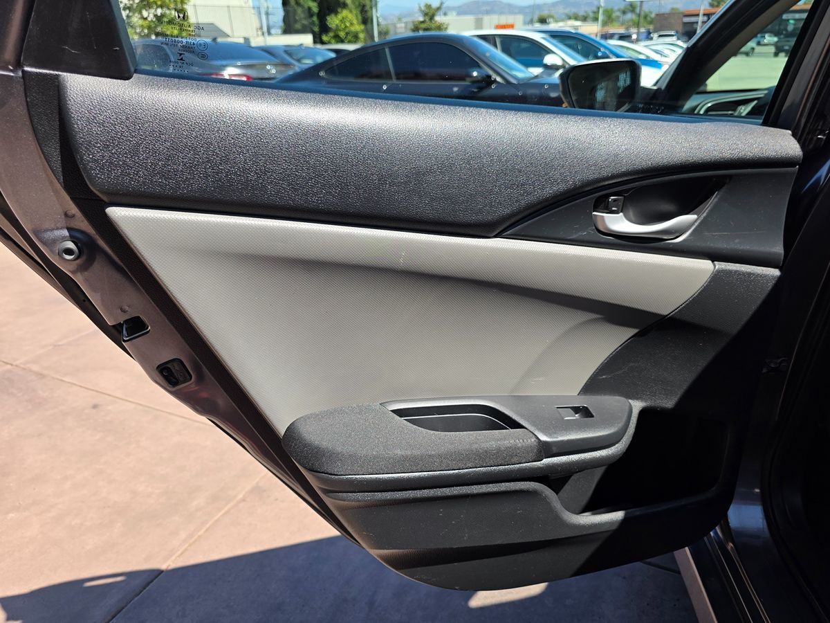 2017 Honda Civic LX photo 23