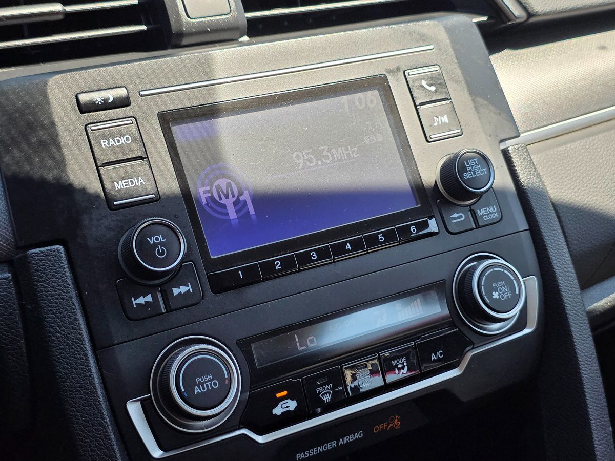 2017 Honda Civic LX photo 30