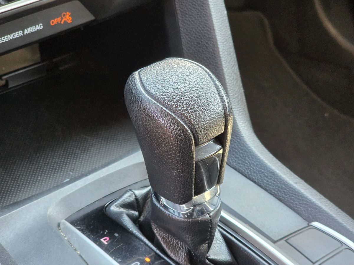 2017 Honda Civic LX photo 41