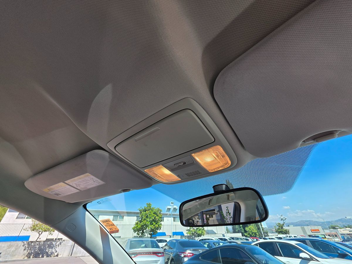 2015 Honda CR-V LX photo 20