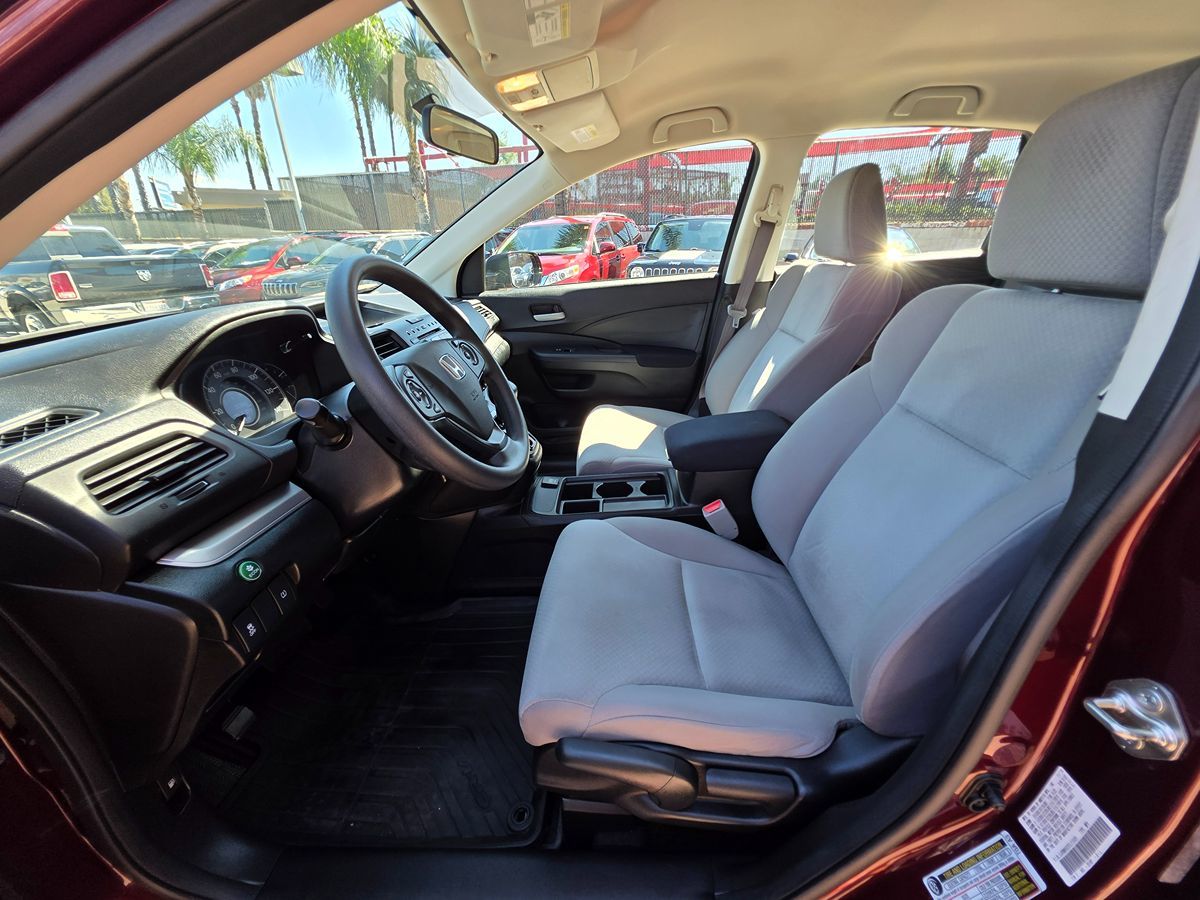 2015 Honda CR-V LX photo 24