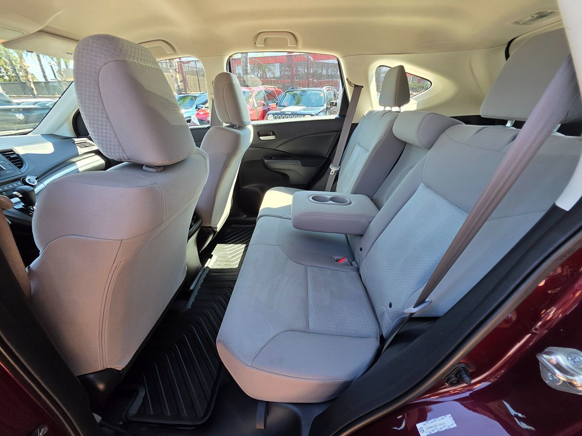 2015 Honda CR-V LX photo 26