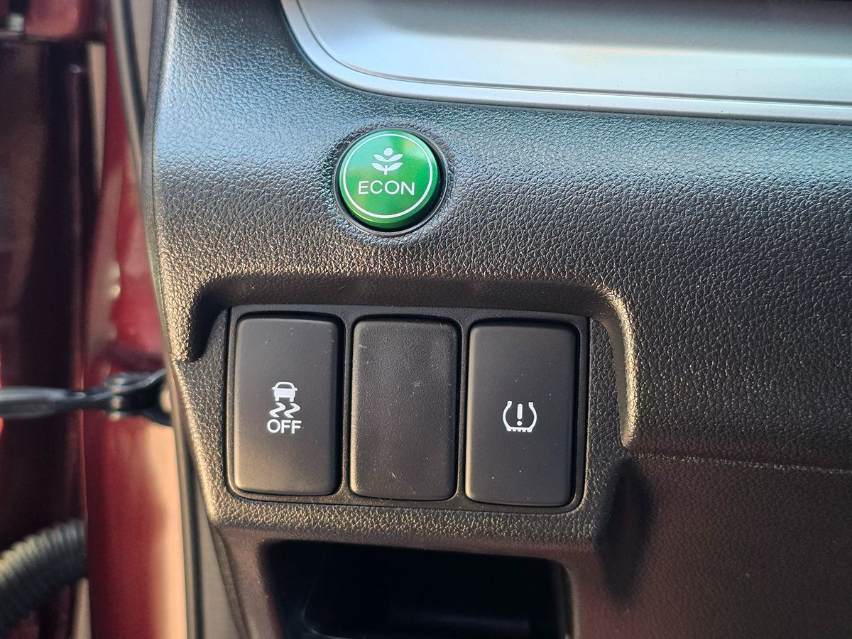 2015 Honda CR-V LX photo 45