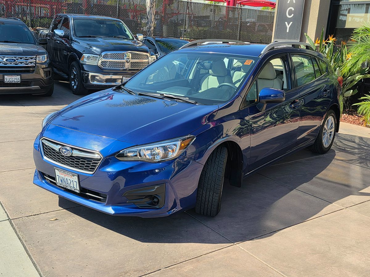 2017 Subaru Impreza Premium photo 6