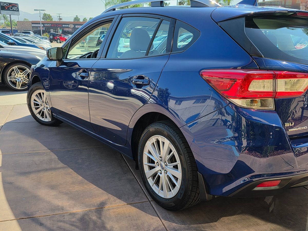 2017 Subaru Impreza Premium photo 10