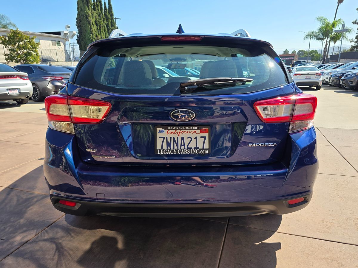 2017 Subaru Impreza Premium photo 11