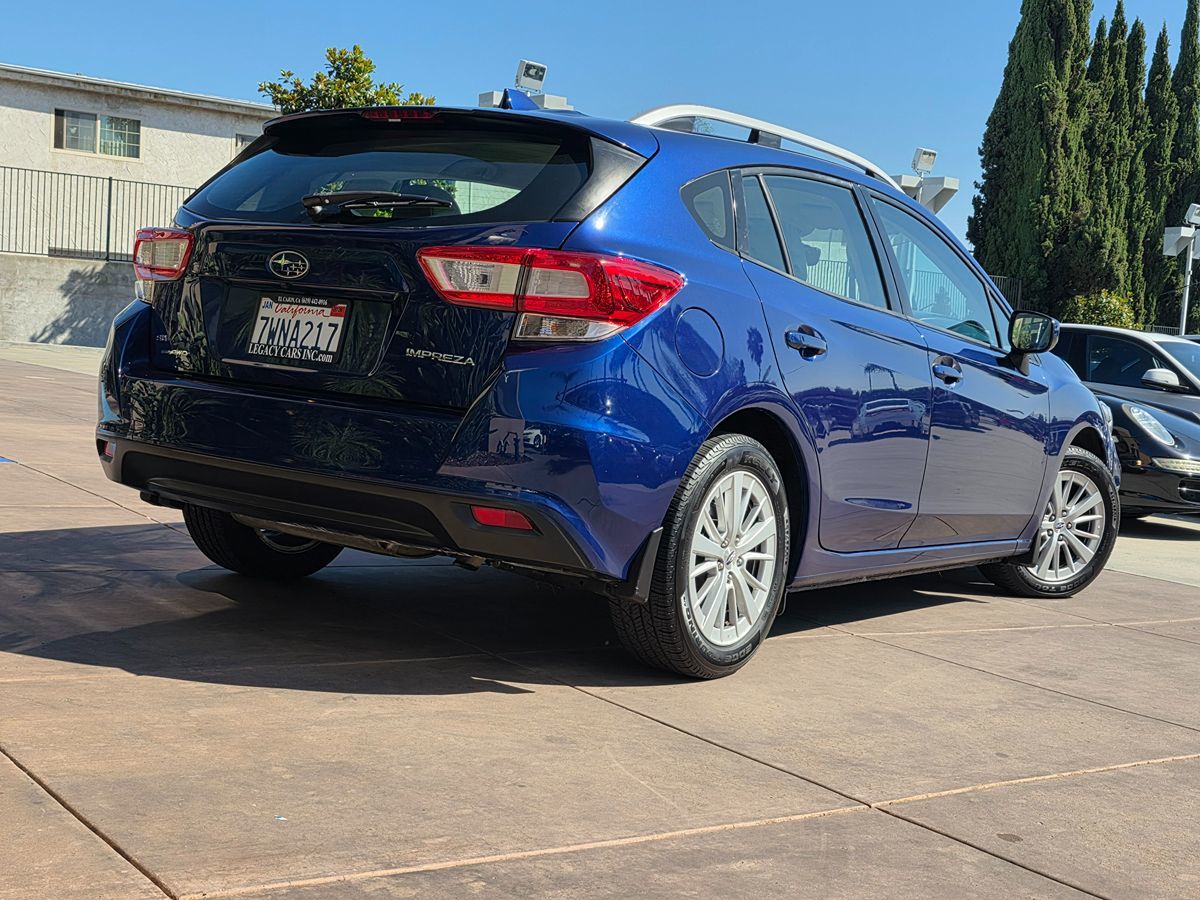 2017 Subaru Impreza Premium photo 13