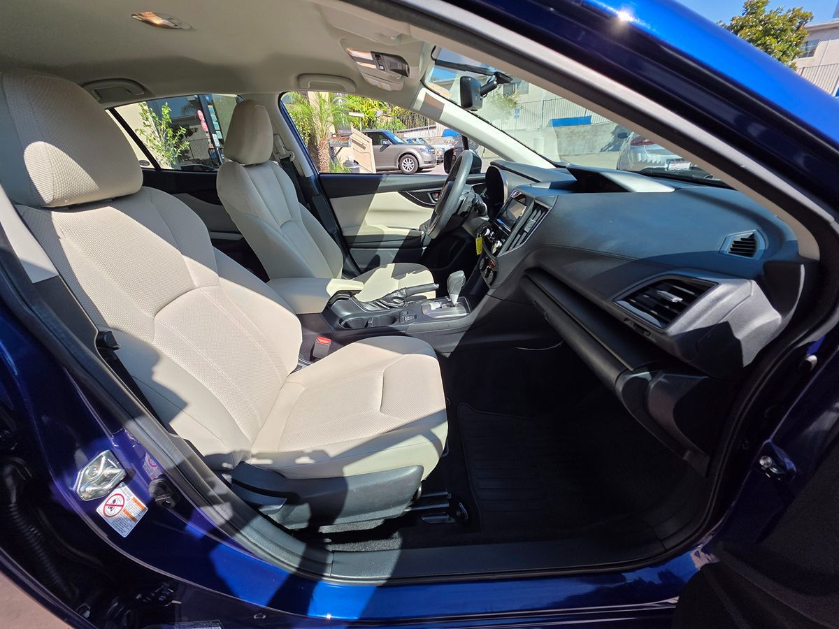 2017 Subaru Impreza Premium photo 19