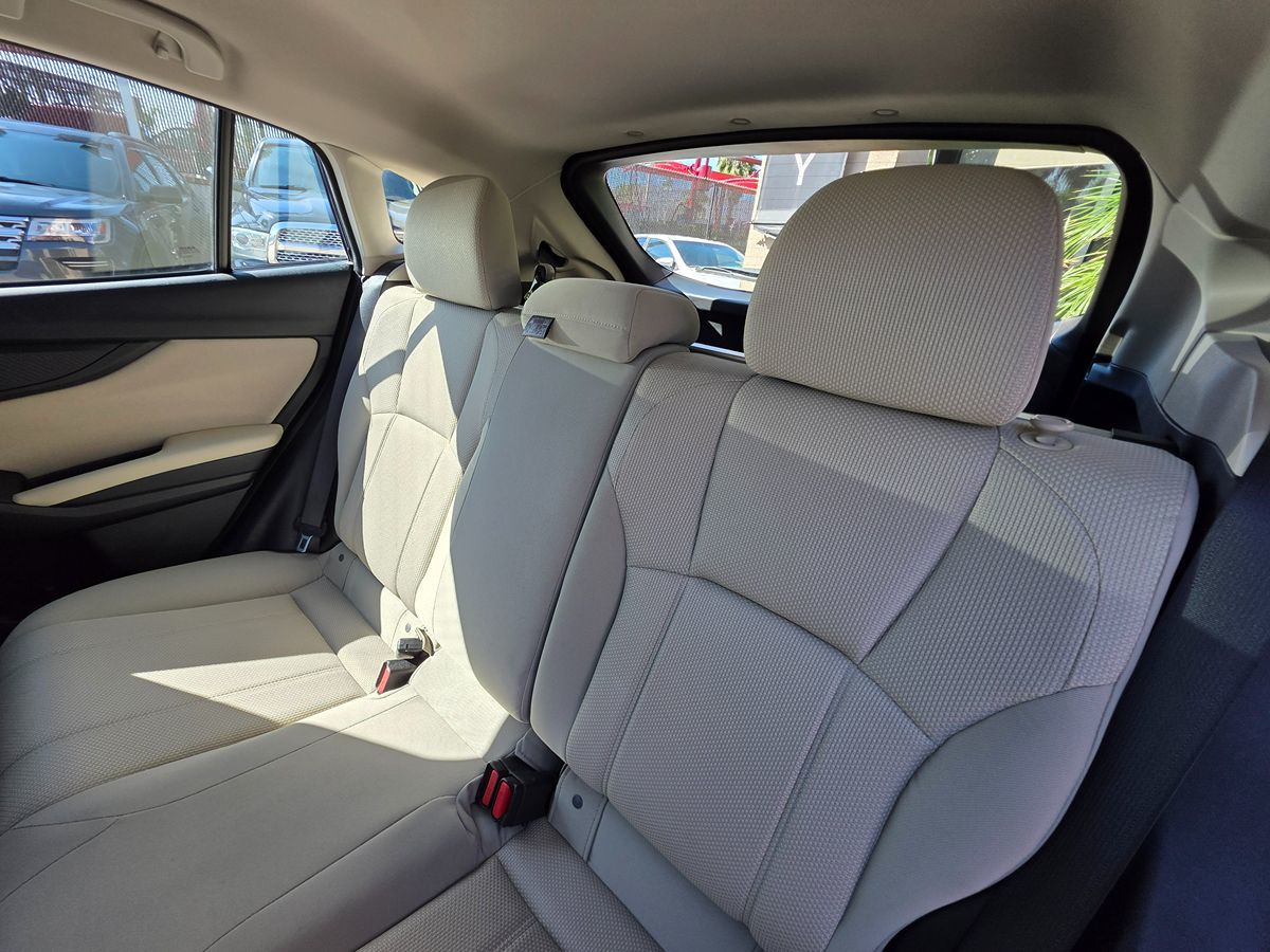 2017 Subaru Impreza Premium photo 28
