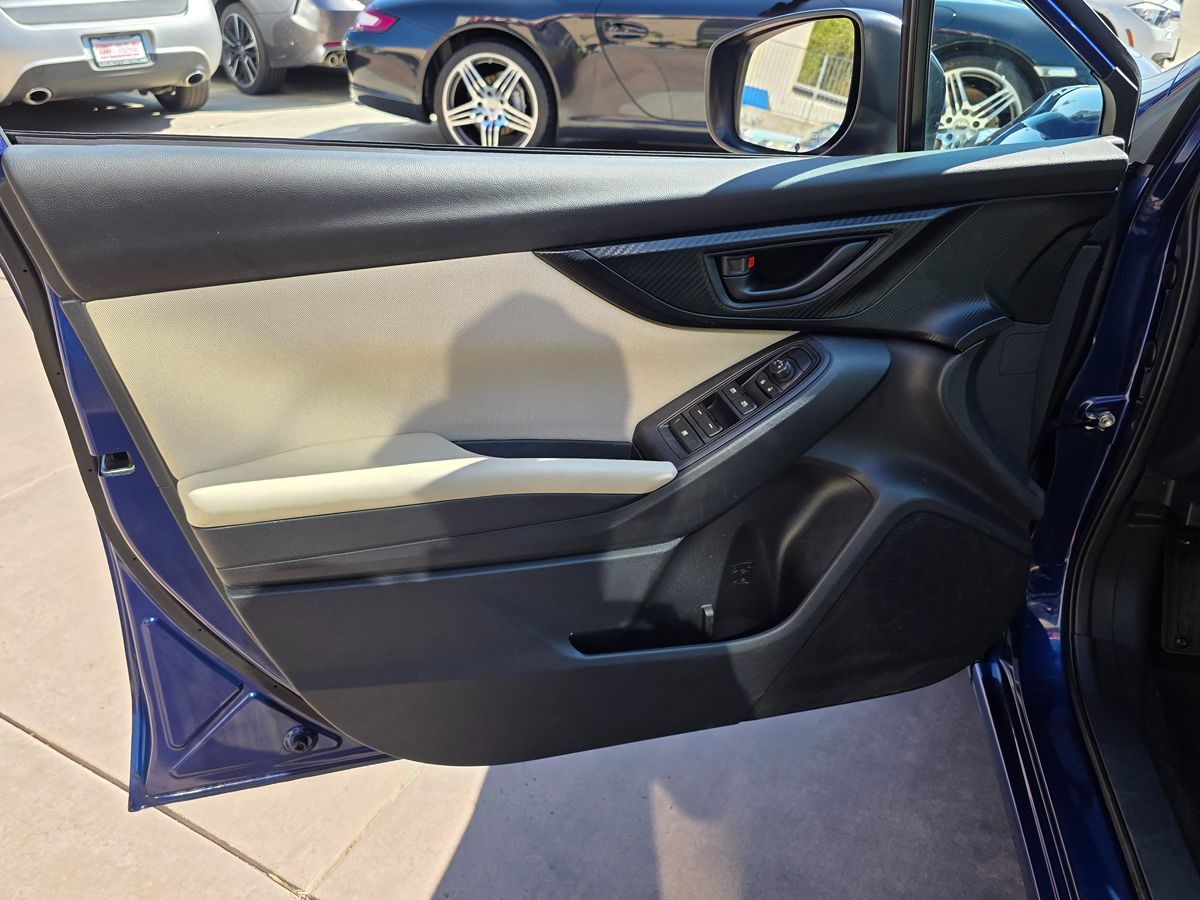 2017 Subaru Impreza Premium photo 31