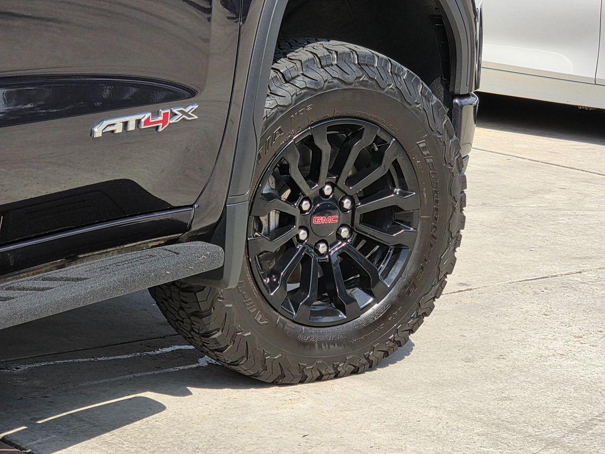 2022 Gmc Sierra 1500 AT4X photo 11