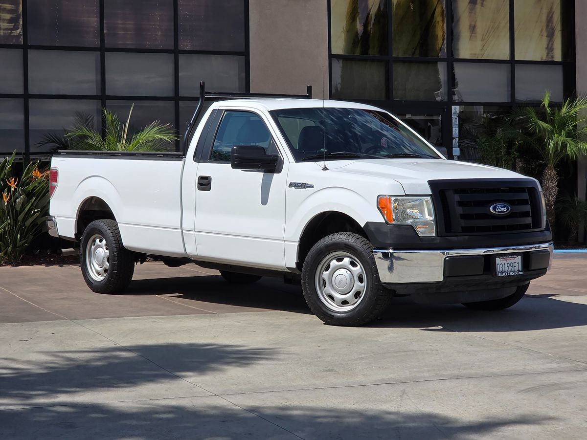 2011 Ford F-150 XL photo 2