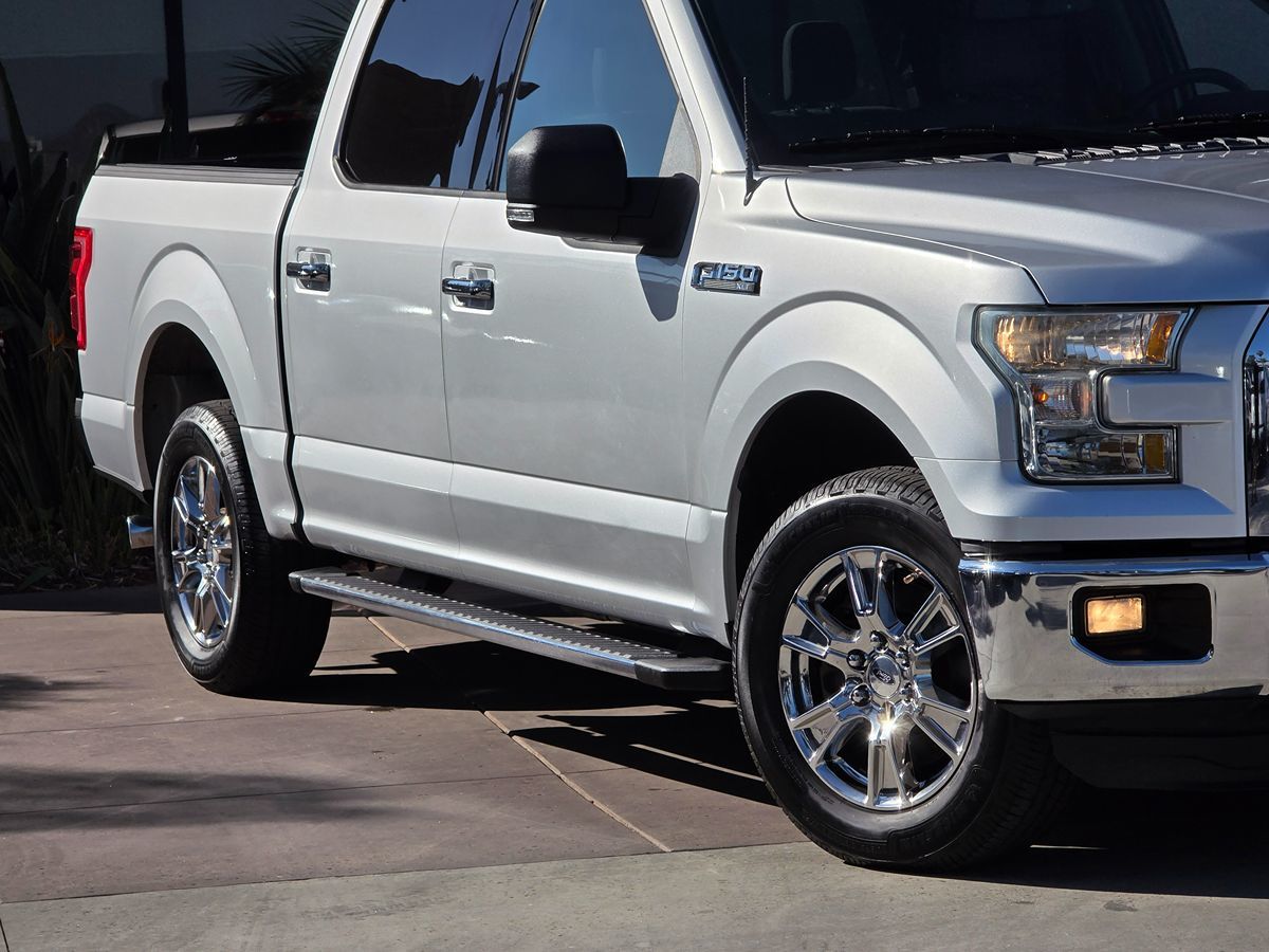 2015 Ford F-150 XLT photo 3
