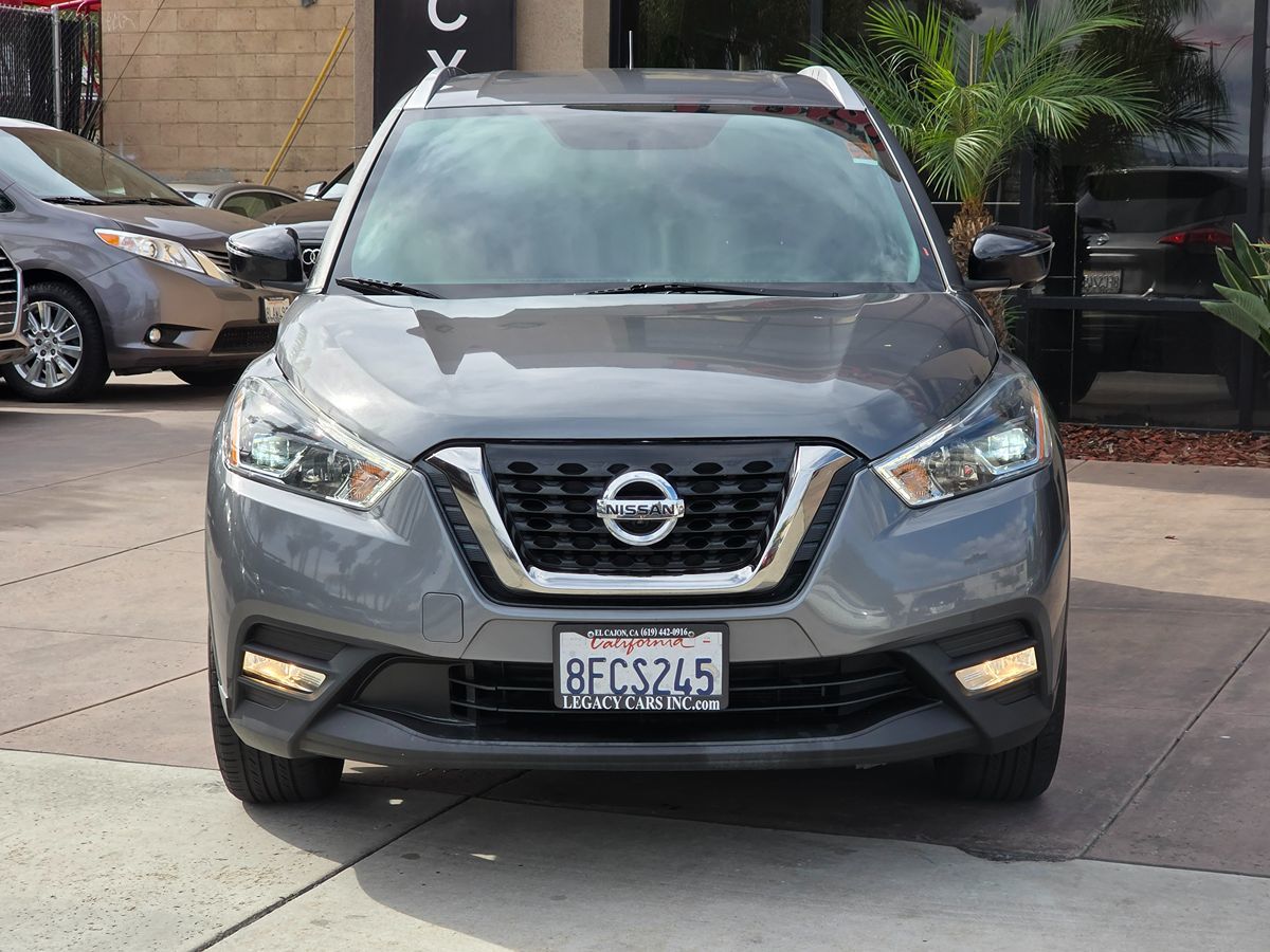2018 Nissan Kicks SR photo 4