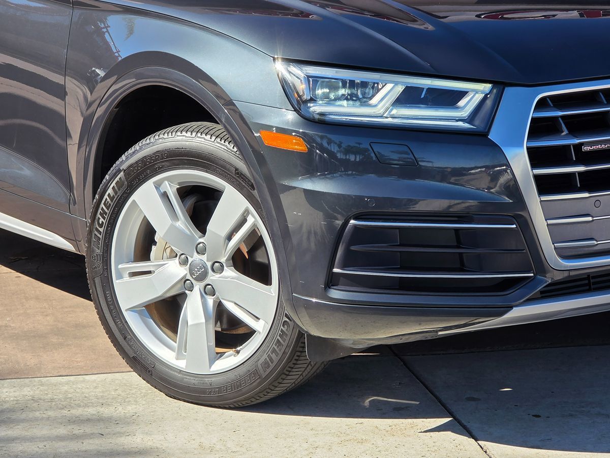 2019 Audi Q5 Premium Plus 45 TFSI photo 2