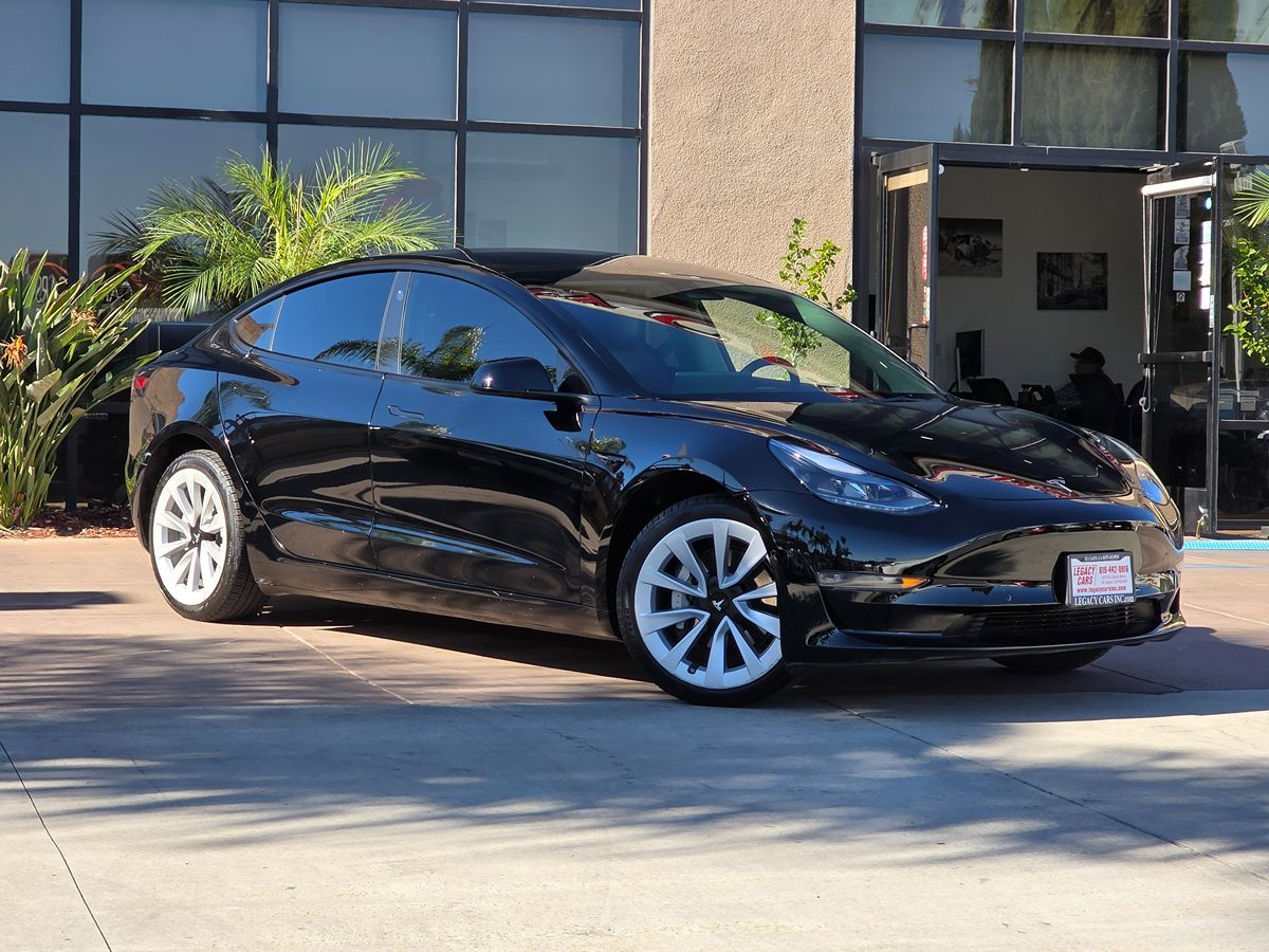 2022 Tesla Model 3 photo 2