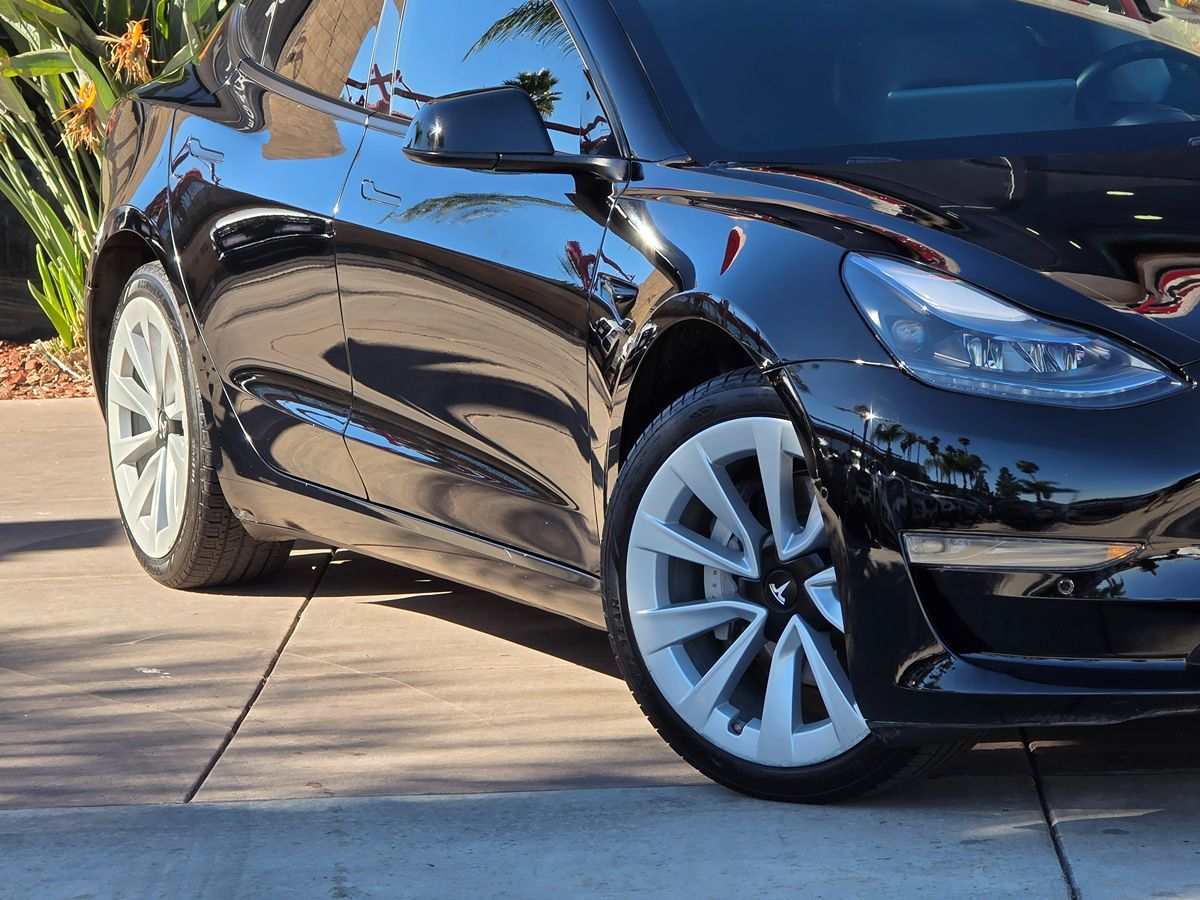 2022 Tesla Model 3 photo 3
