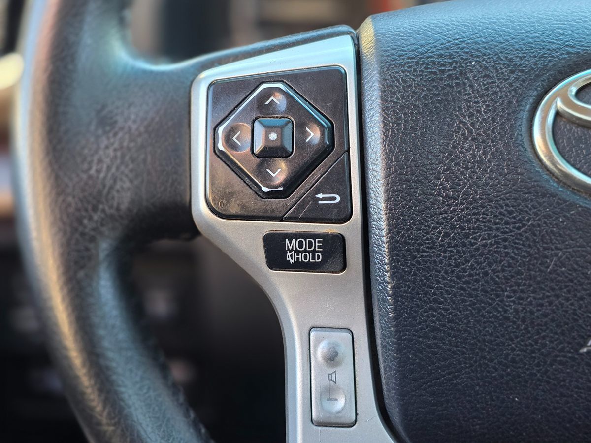 2016 Toyota Tundra Limited - Photo 31