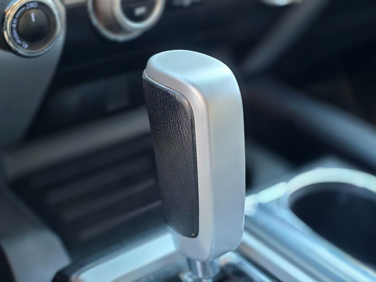 2016 Toyota Tundra Limited - Photo 40