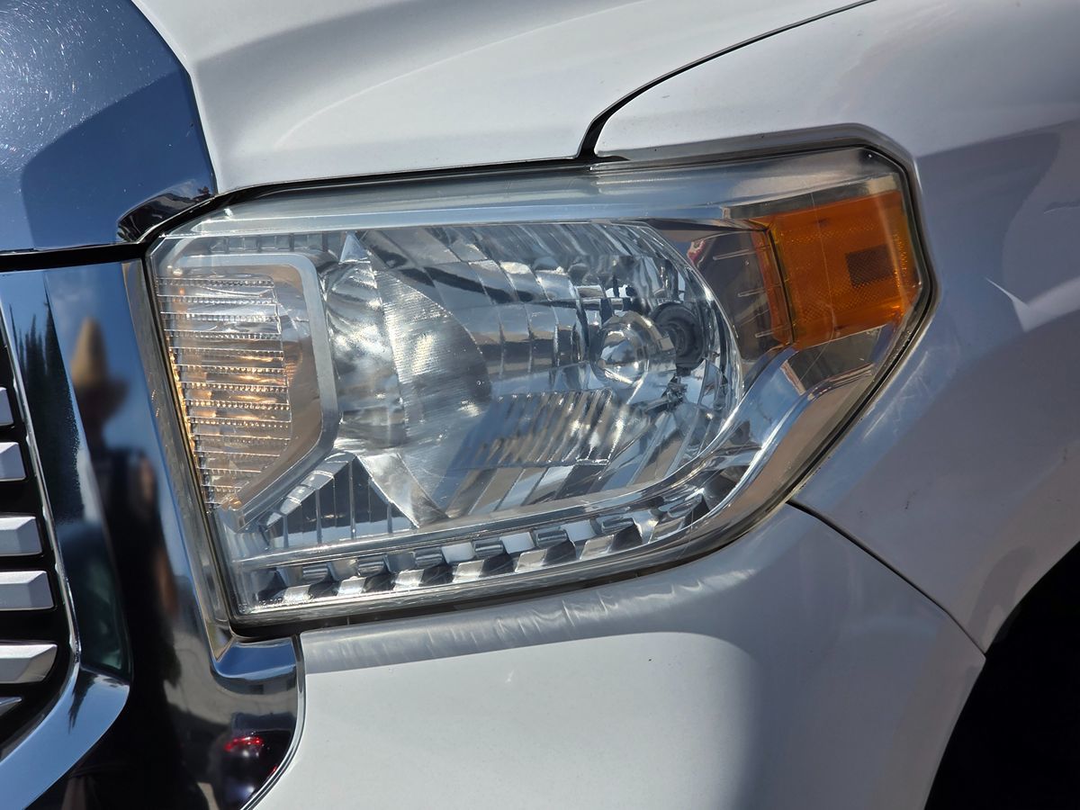 2016 Toyota Tundra Limited - Photo 6