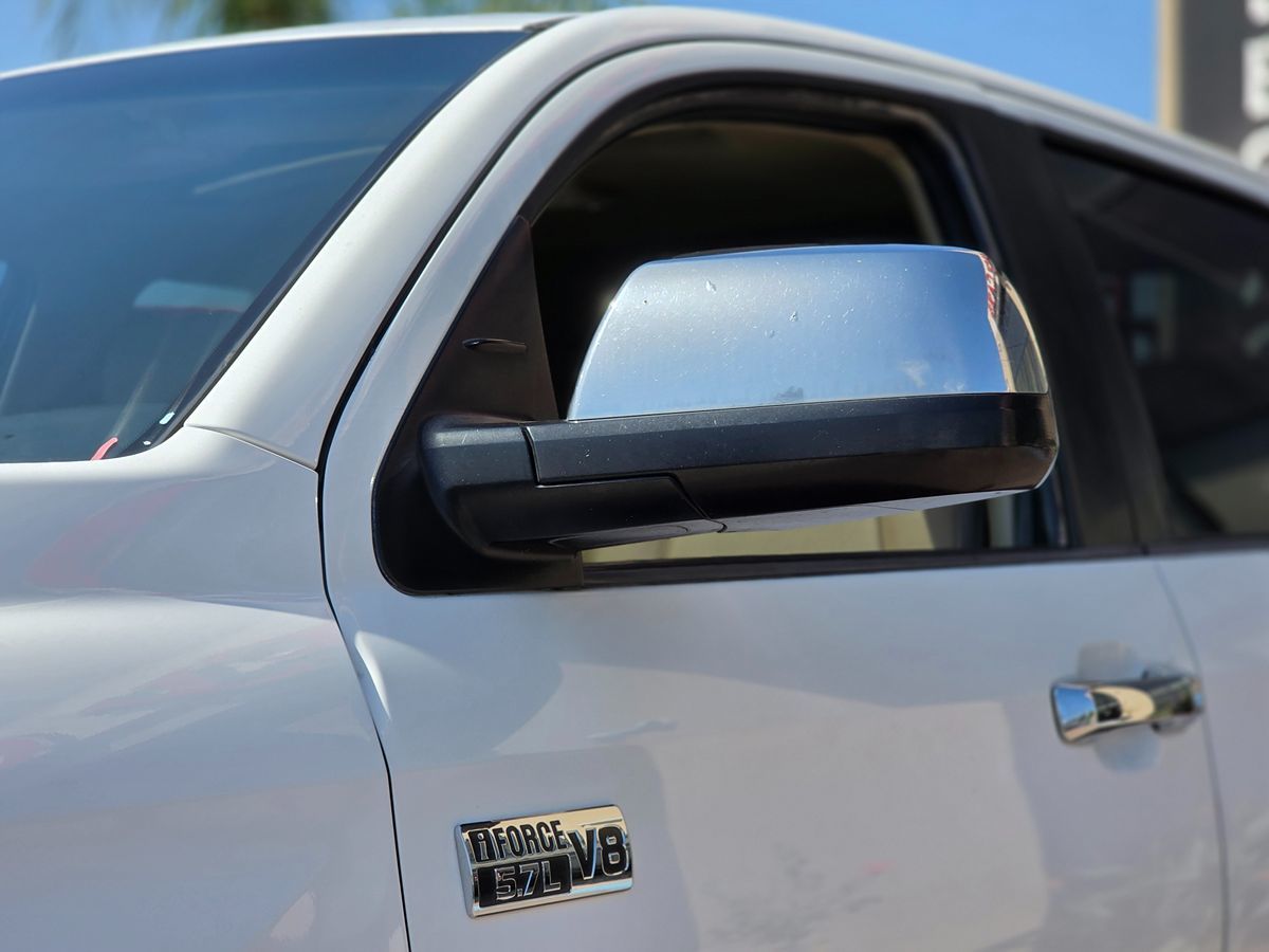 2016 Toyota Tundra Limited - Photo 8