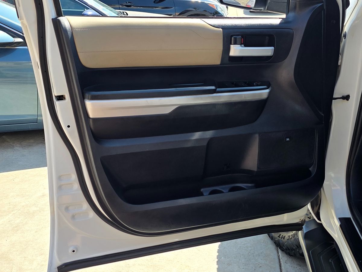 2016 Toyota Tundra Limited - Photo 26